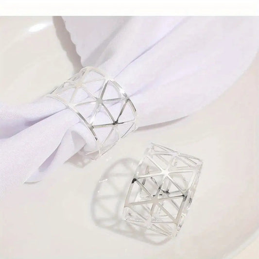 Rond de serviette avec formes triangulaires